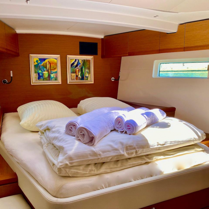 Katrina | Jeanneau 51 photo 22