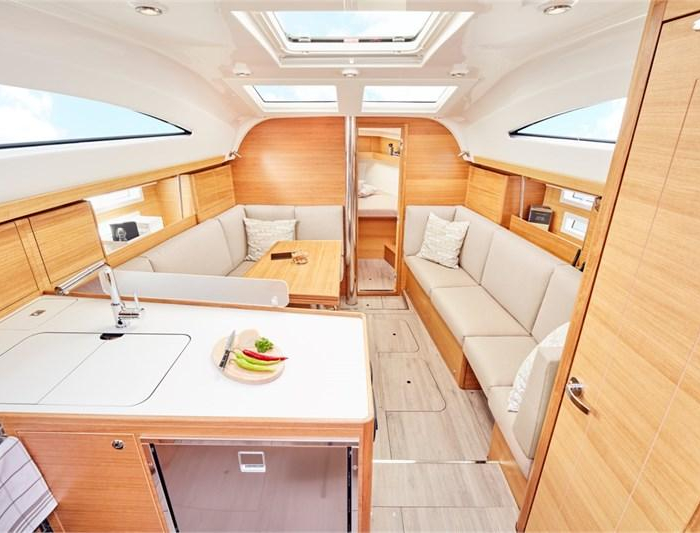 Liana | Elan Impression 40.1 photo 22