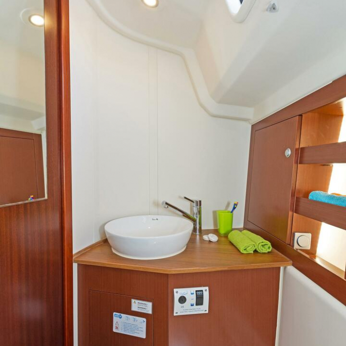 Mare Nostrum | Hanse 385 photo 23