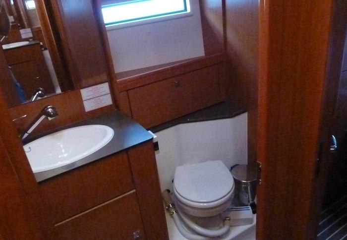 Anassa | Bavaria Cruiser 56 photo 8