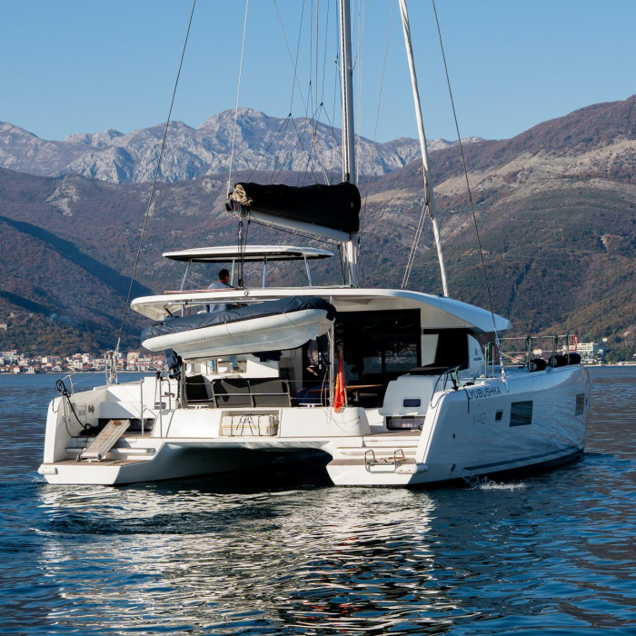 Lyubushka | Lagoon 42 photo 12