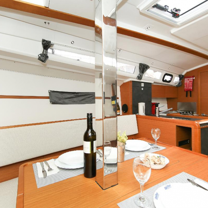 Polly Fun | Sun Odyssey 349 photo 25