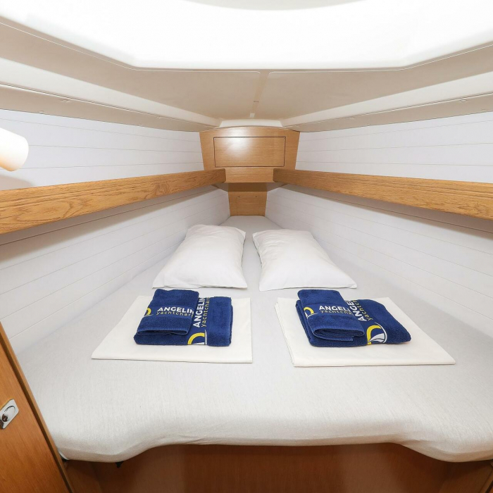 Lady One | Bavaria Cruiser 34 photo 26