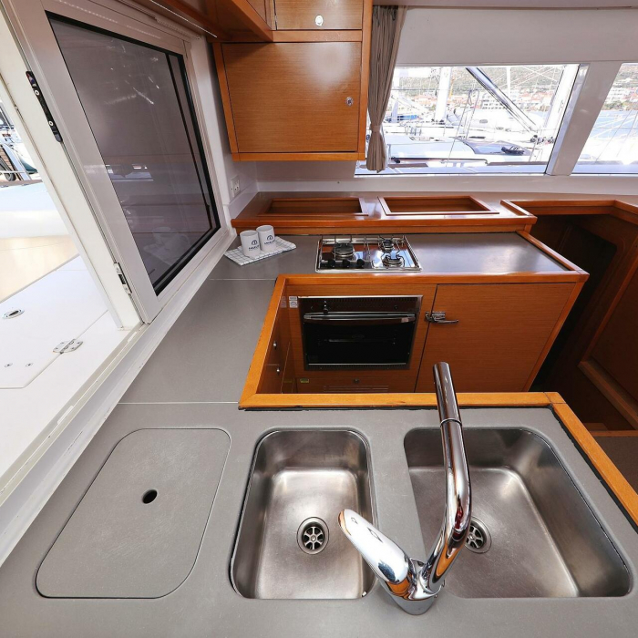 Simply The Best | Lagoon 450 photo 43