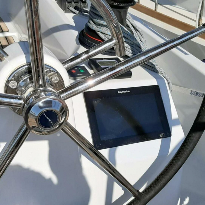 Saravah | Sun Odyssey 410 photo 9