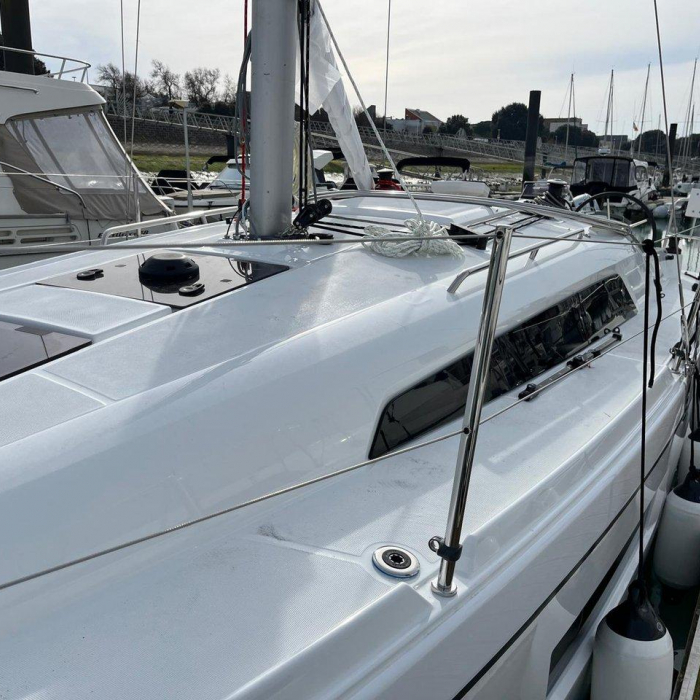 Petite Marie | Oceanis 30.1 photo 5