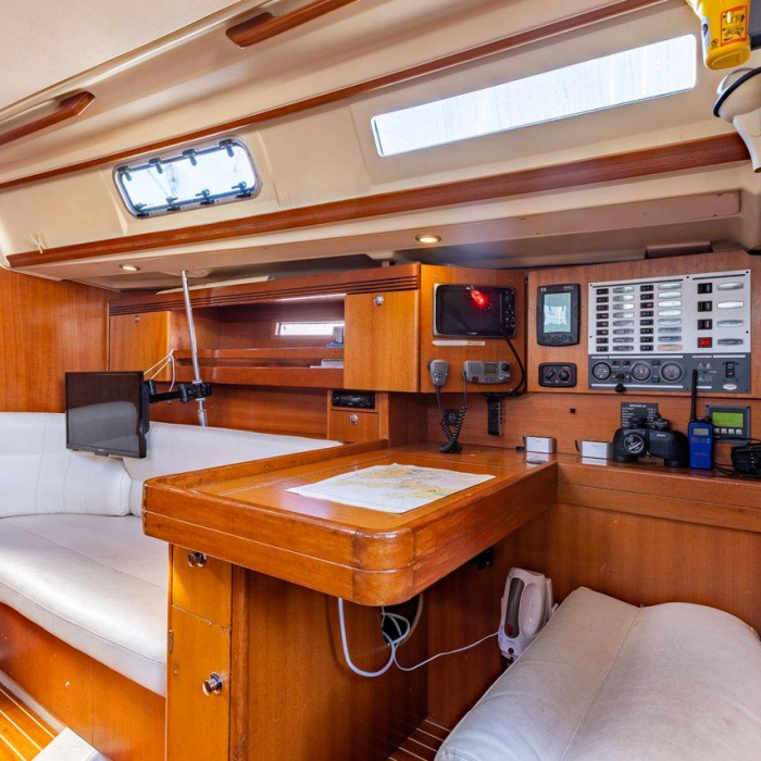 Jonathan Pink | Dufour 44 photo 8