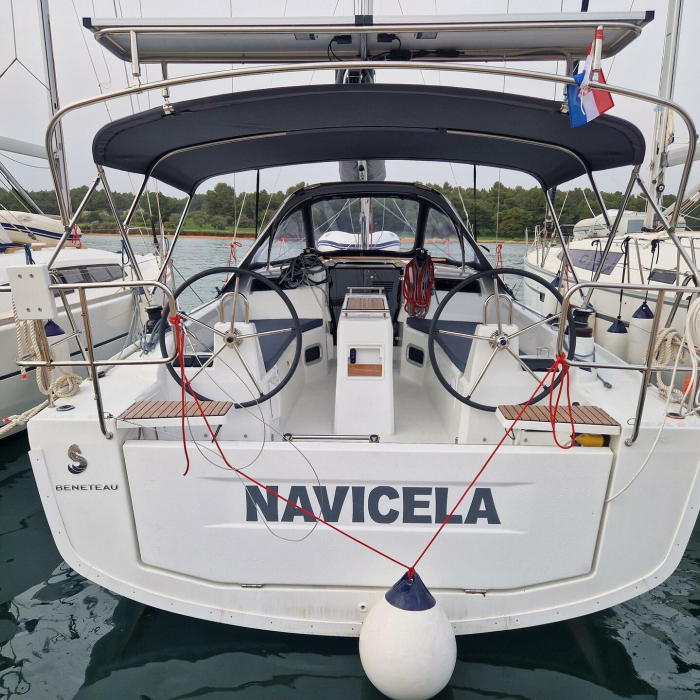 Navicela | Oceanis 34.1 photo 17