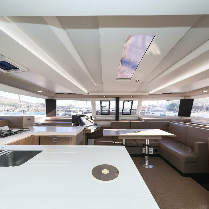 Macho | Fountaine Pajot Astrea 42 Quatuor photo 39