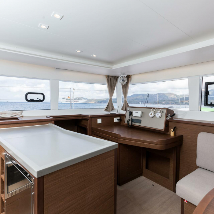 Harael | Lagoon 450 Flybridge photo 22