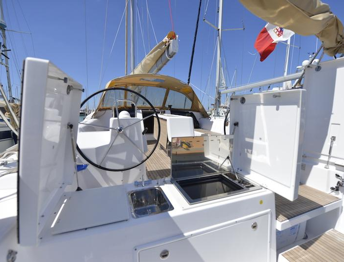 Podere Sapaio | Dufour 460 GL photo 3