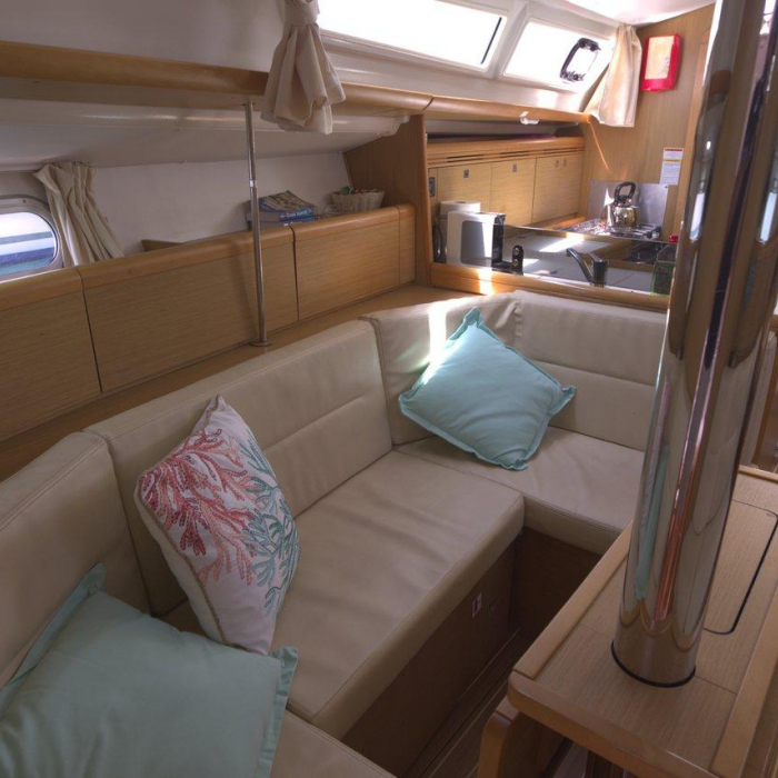 Candy | Sun Odyssey 36i photo 19