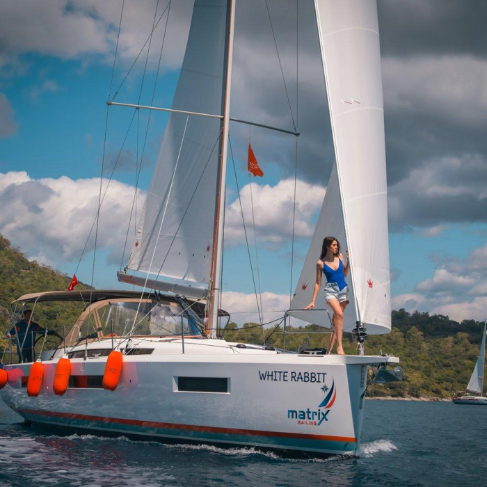 White Rabbit | Sun Odyssey 440 photo 35