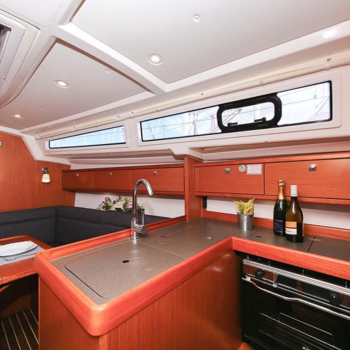 Nemo | Bavaria Cruiser 33 photo 6