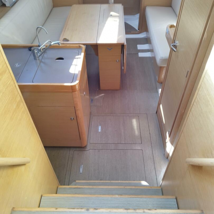 Karibu | Dufour 360 GL photo 31