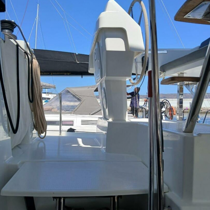 Kon-tiki | Fountain Pajot Elba 45 photo 3