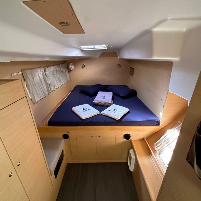 Miko | Lagoon 380 Owner photo 17