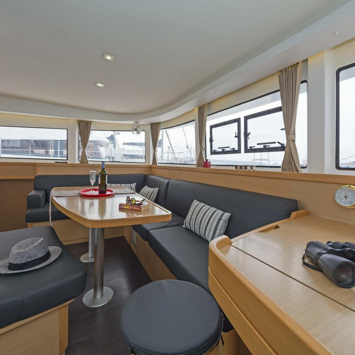 Breeze | Lagoon 42 A/C & GEN & WM photo 13