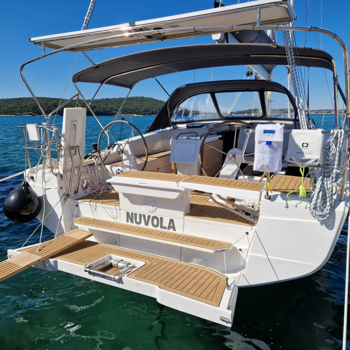 Nuvola | Hanse 410 photo 3