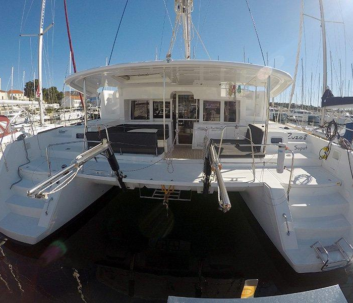 Zuzo II | Lagoon 450 photo 2