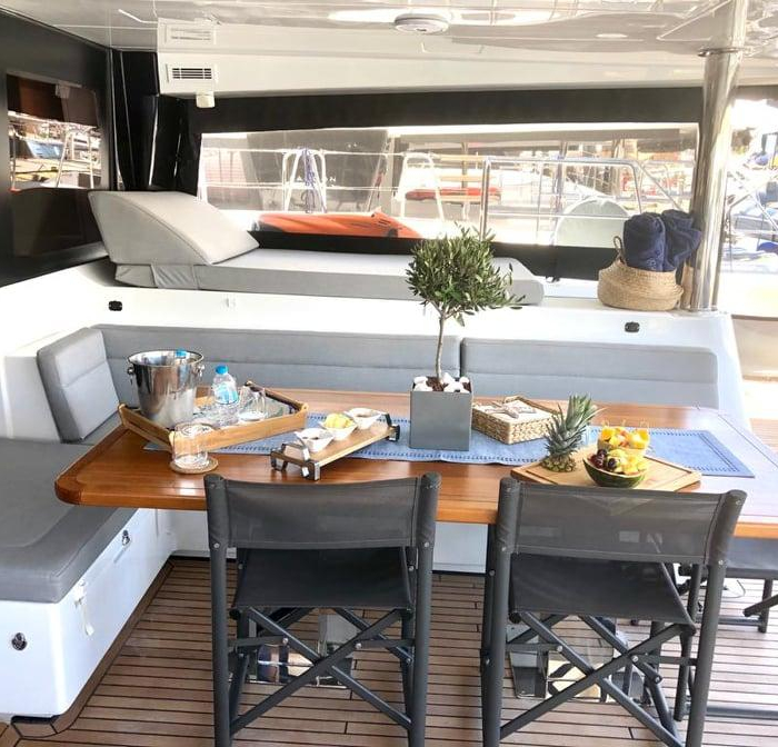 Atlantis | Lagoon 620 photo 10