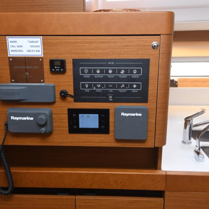 Caruso | Sun Odyssey 490 "LUXE" photo 16