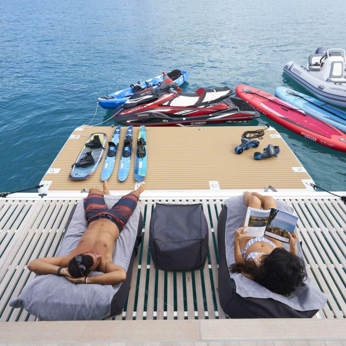 CRAZY HORSE | Lagoon 78 photo 15