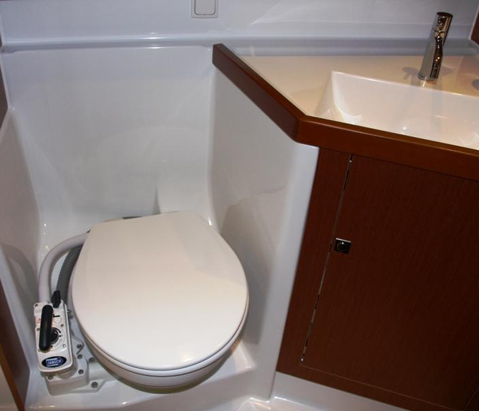 Tonic | Oceanis 45 photo 15