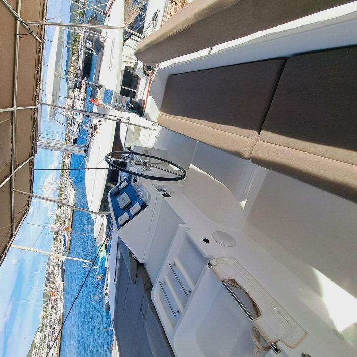 Lluna | Lagoon 450 photo 17