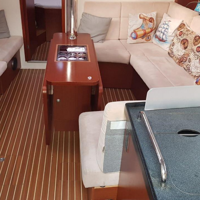 Beau Gosse | Hanse 415 photo 6