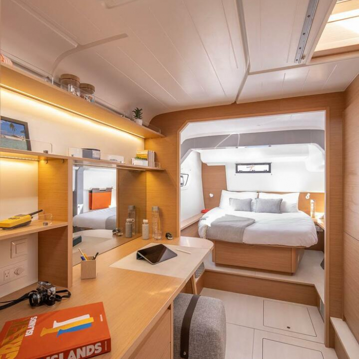 Gladis | Excess 14 photo 21