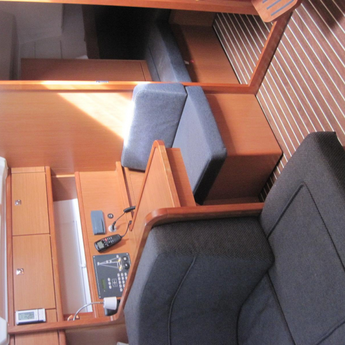Economy | Bavaria Cruiser 41 photo 9