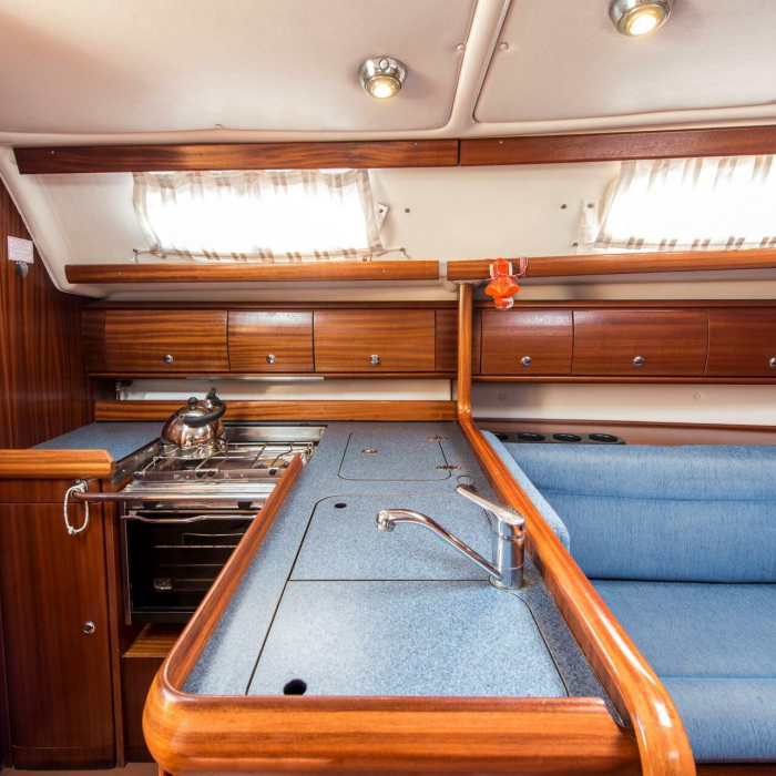 Arcobaleno | Bavaria 36 Cruiser photo 14