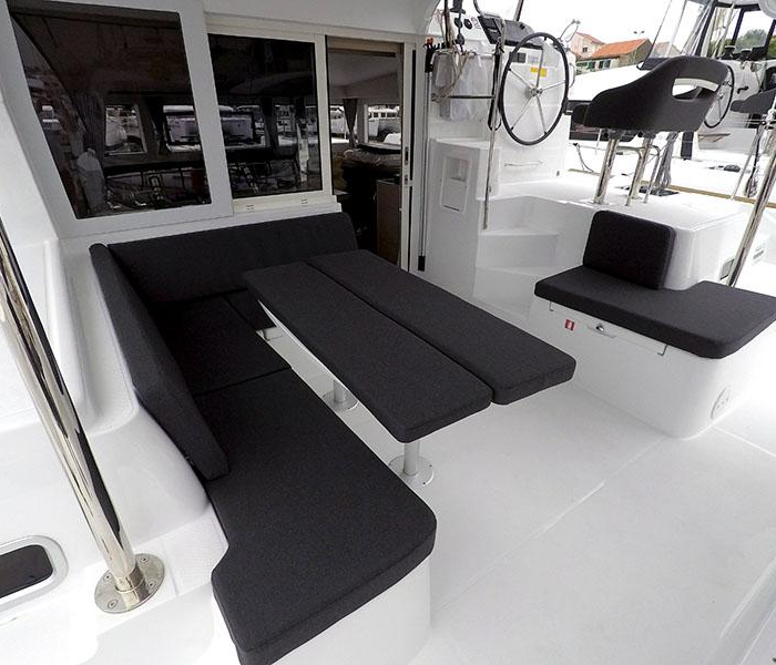 DUPLO II | Lagoon 40 photo 5