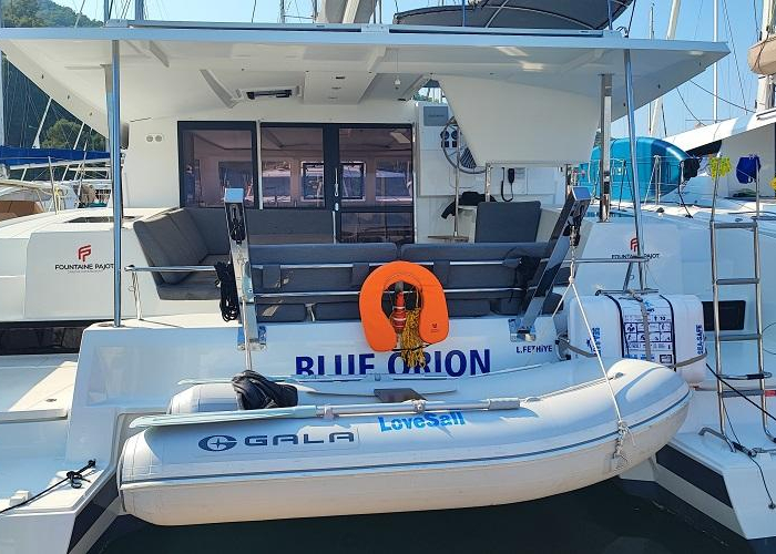 Blue Orion | Isla 40 photo 3