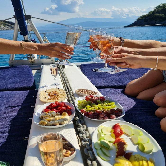 Aloha | Lagoon 410 S2 photo 25