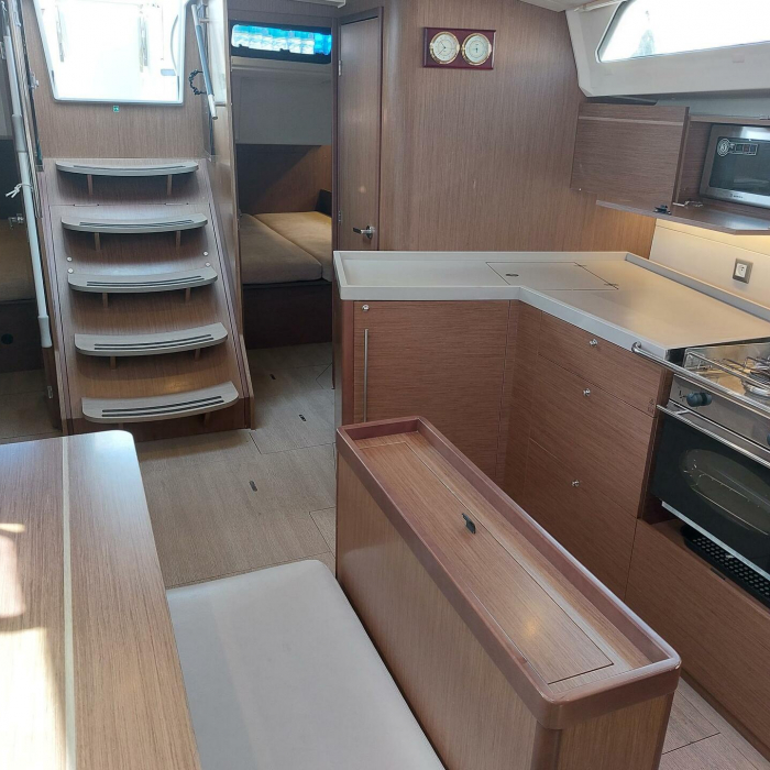 Kalmi | Oceanis 46.1 photo 8