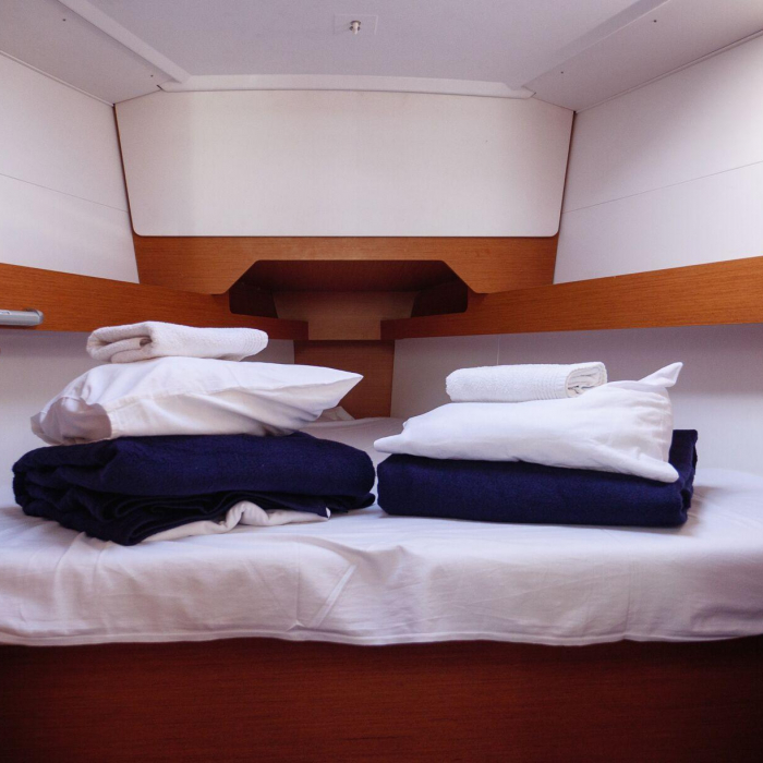 Siberia | Sun Odyssey 349 photo 16