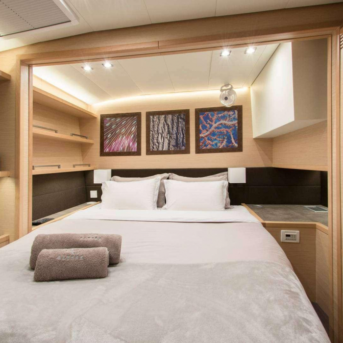 For Sail | Lagoon 560 S2 photo 3