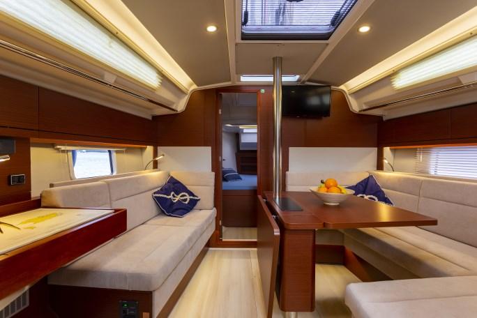 Tadeja | Hanse 388 photo 5