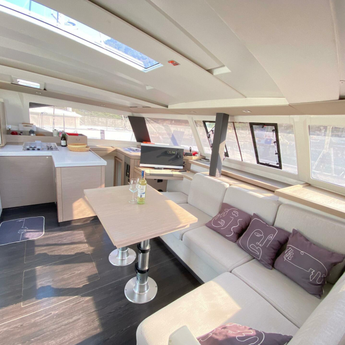 Osaya | Astrea 42 photo 22