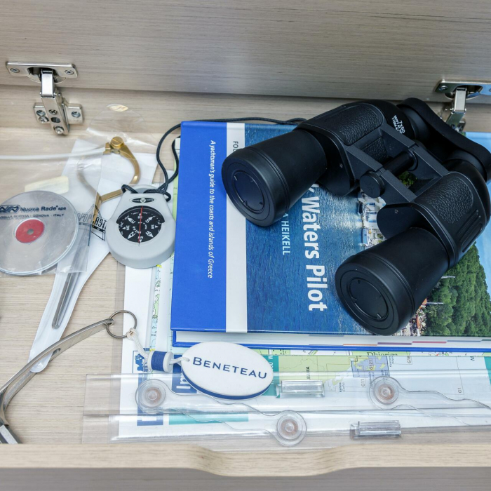 Pink Floyd | Oceanis 34.1 photo 20