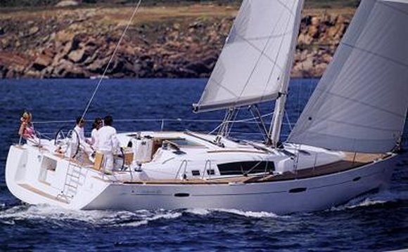 Rose Runner | Oceanis Clipper 461 photo 1