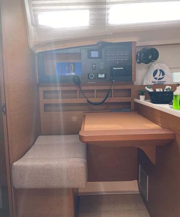 Marelli | Sun Odyssey 410 photo 6