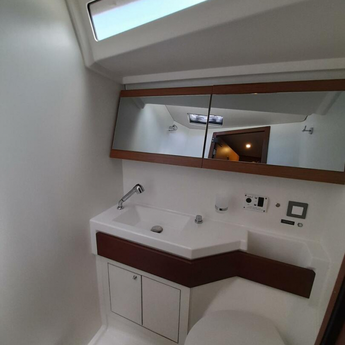 Luna | Oceanis 46.1 photo 4