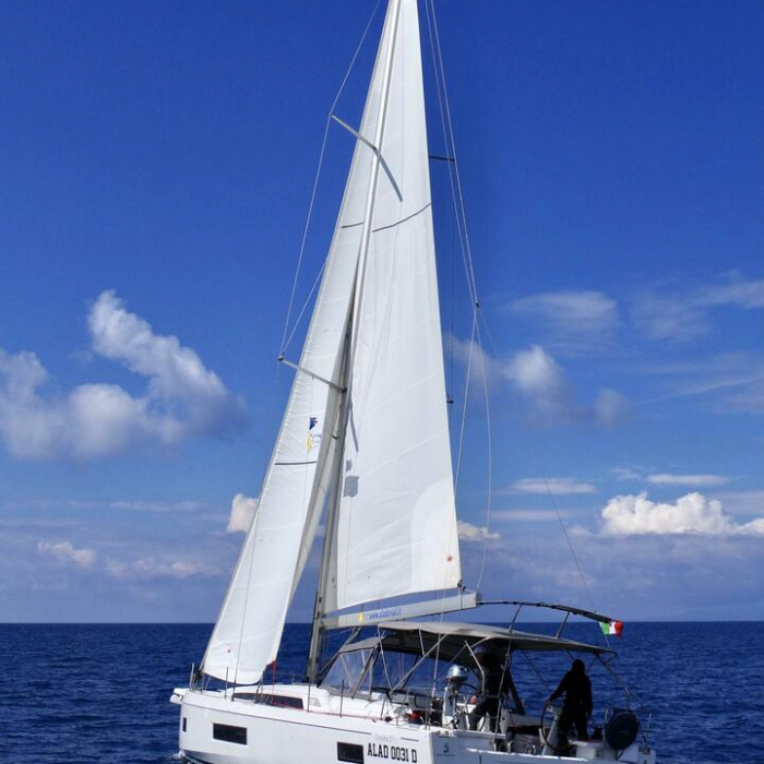 Jack - Water maker, Solar Panel | Oceanis 51.1 photo 14