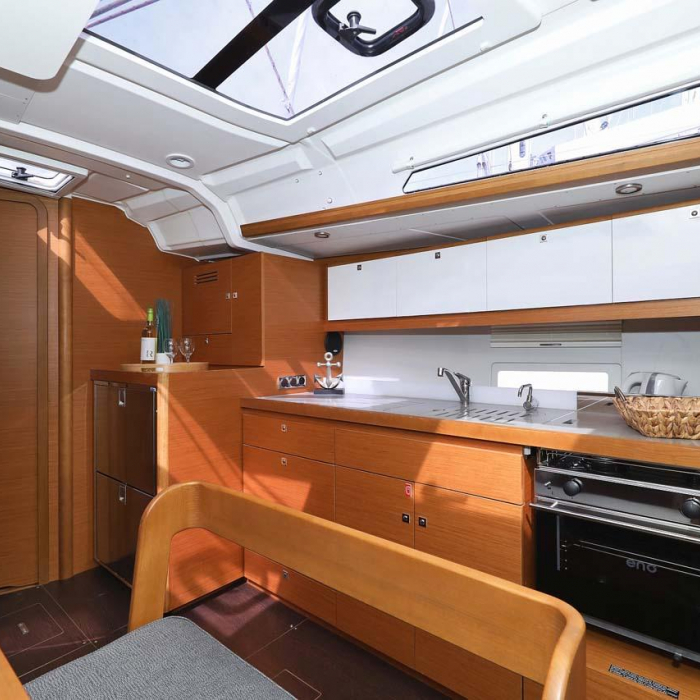 Lucia 1 | Dufour 430 photo 17