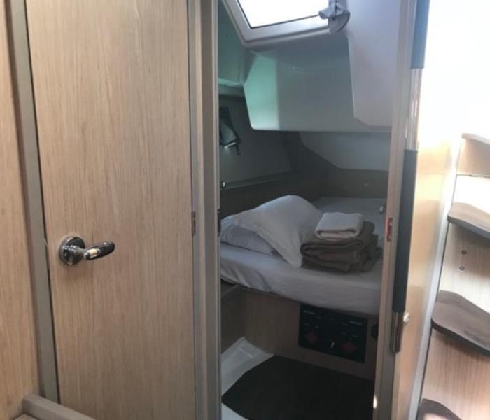 Alphard | Oceanis 45 photo 9