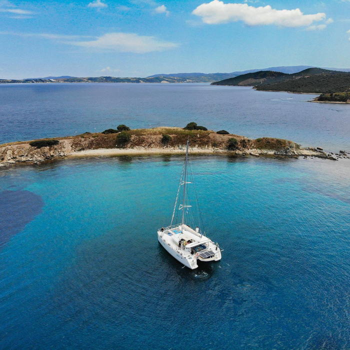 Excellent | Lagoon 400 photo 2