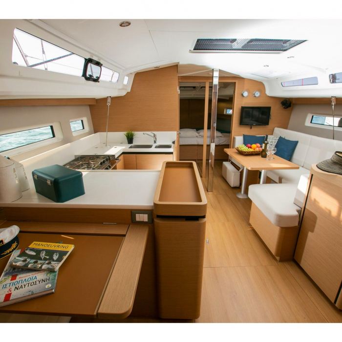 North Wind 44 | Sun Odyssey 440 photo 8